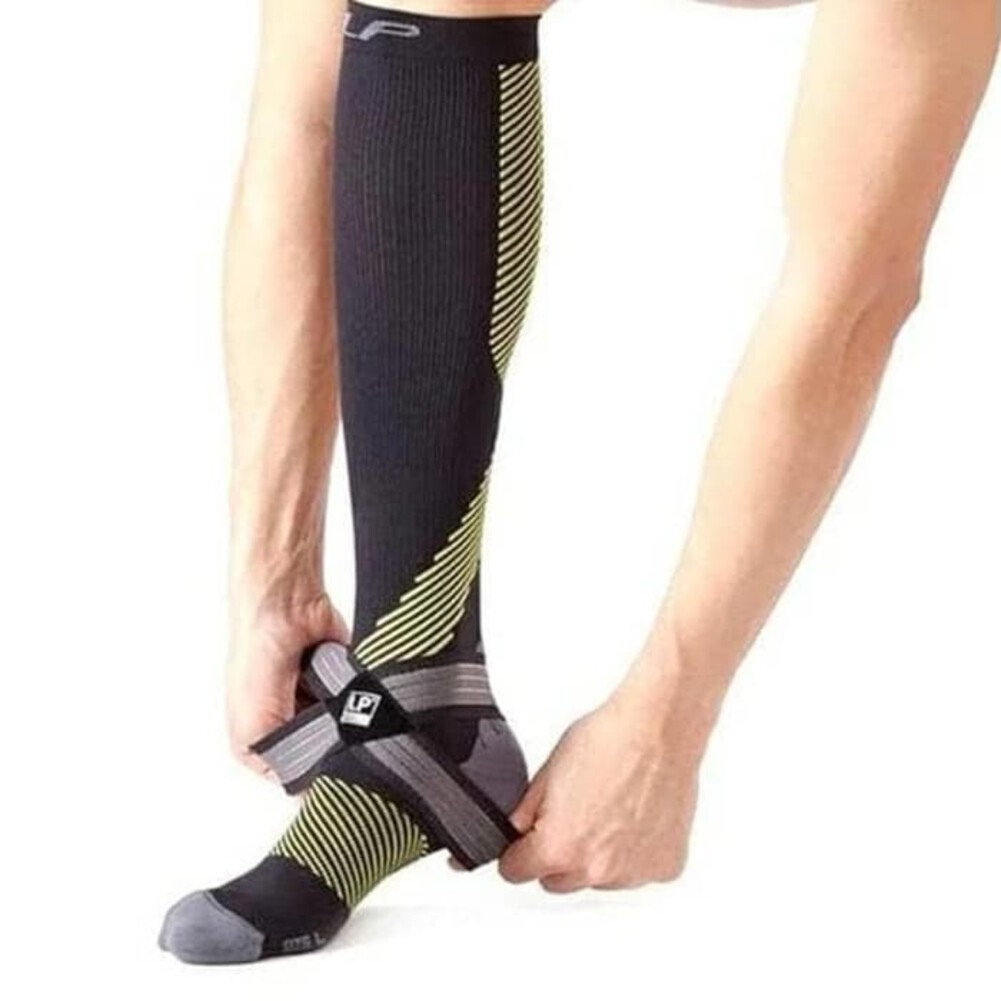 Compression Wear : Ankle Support Compression Socks-Long LP204Z